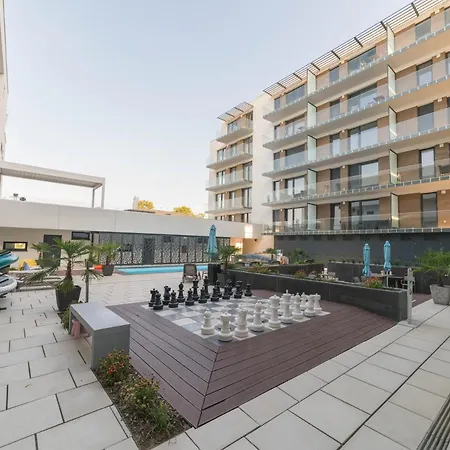 Apartament Balatoni *
